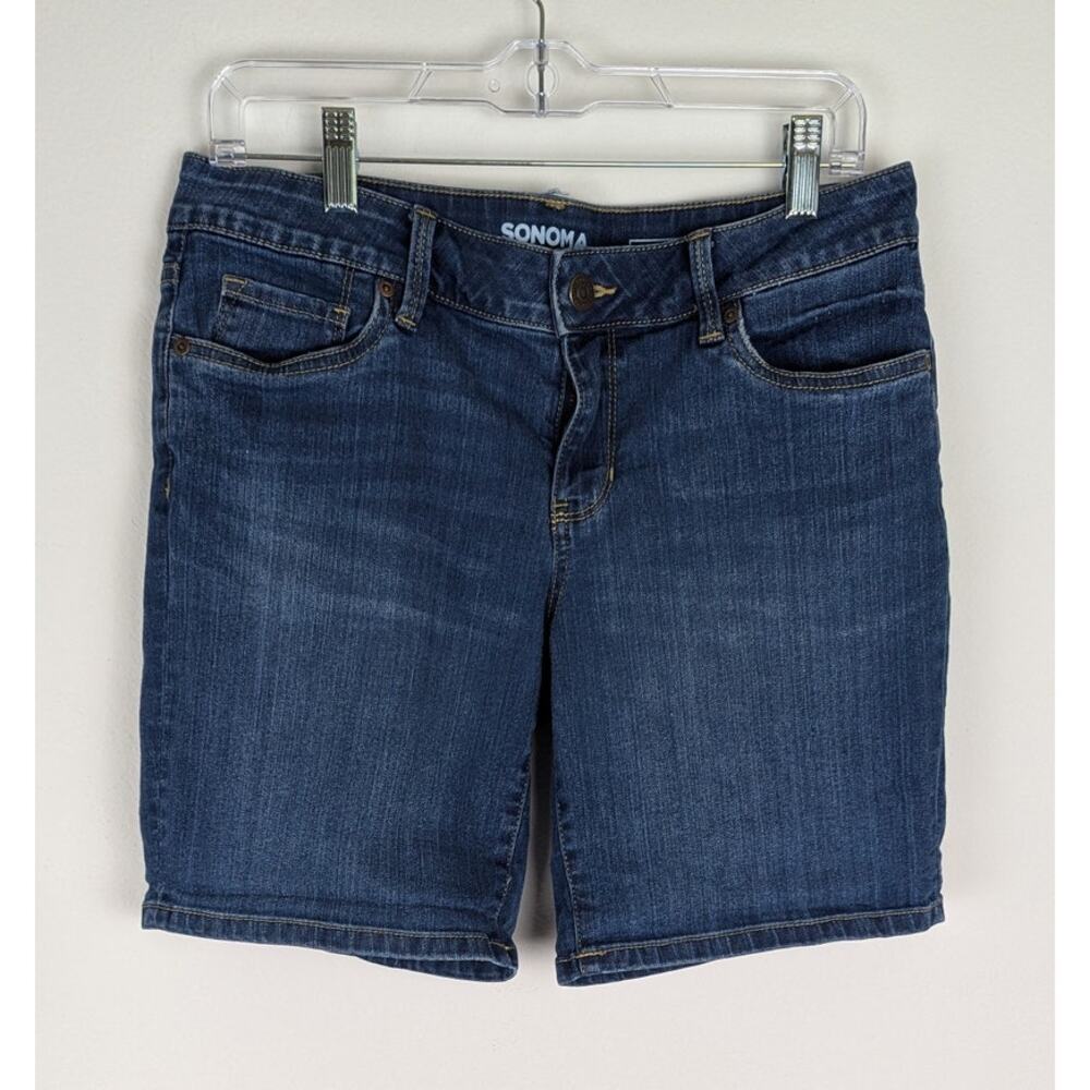 Sonoma boyfriend shorts Sz6Waist 33"Hips 40"Inseam 8"Wid hem 21"Cot/Pol/Spandex